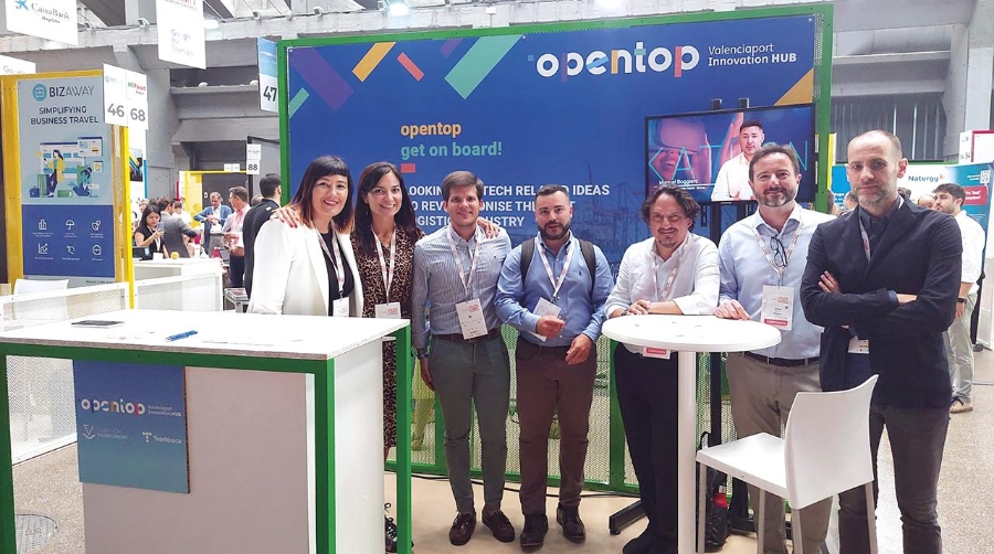 Rerepsentantes de la Fundación Valenciaport y Opentop durante la celebración la pasada semana de la South Summit, que tuvo lugar en Madrid.