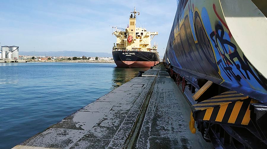 Un total de 4.500 toneladas de cereales serán transportadas semanalmente por ferrocarril hasta Zuera, Zaragoza.