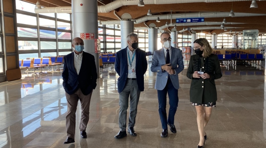 Francisco Toledo analiza en M&aacute;laga los proyectos de la autoridad portuaria