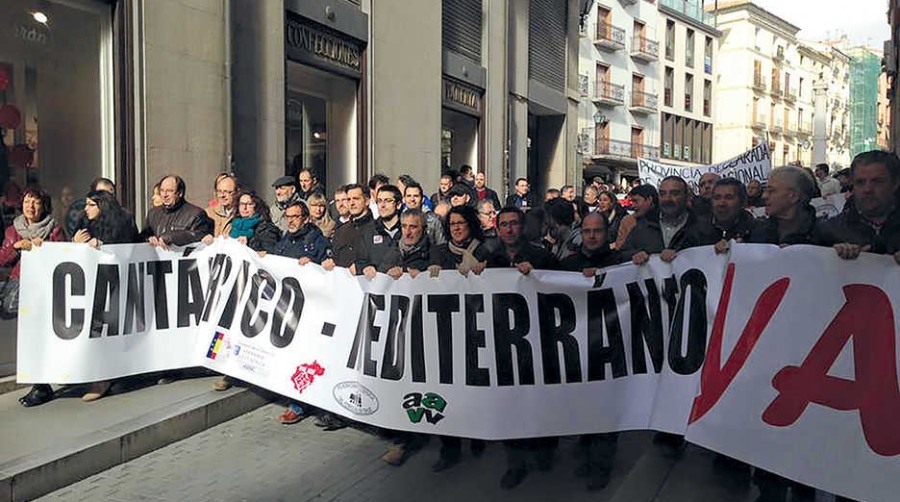 El Consell reivindica al Gobierno inversiones para la l&iacute;nea ferroviaria Valencia-Zaragoza