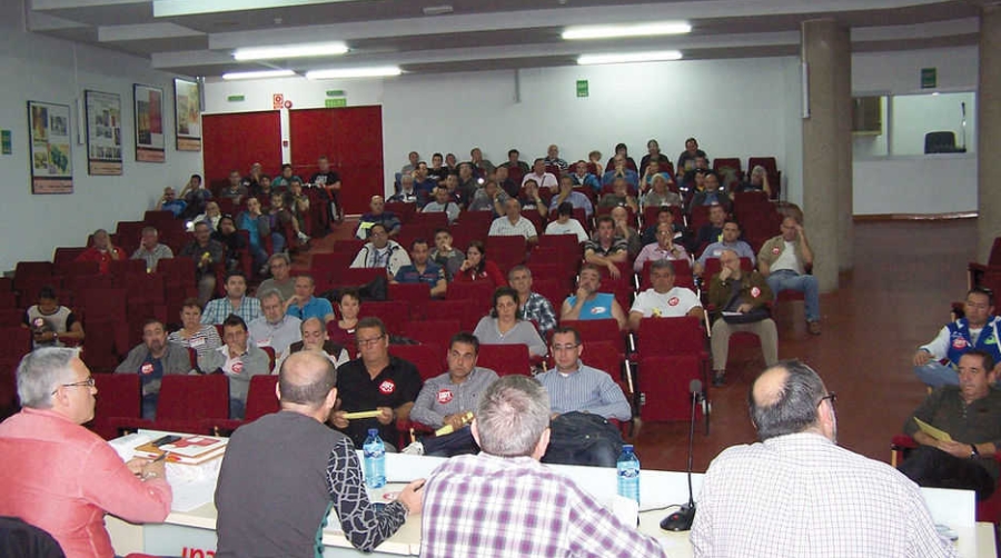 Los trabajadores del transporte parar&aacute;n en junio si no se llega a un acuerdo con el convenio