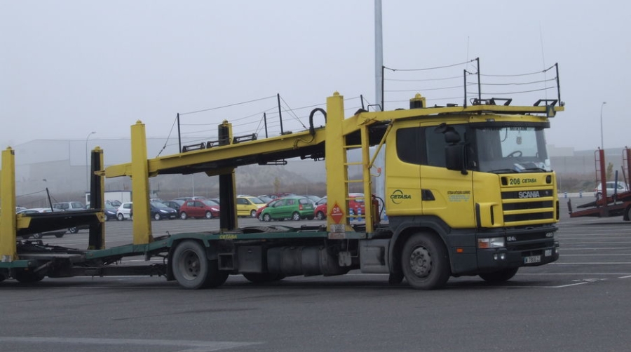 Fomento destinar&aacute; 16 millones de euros en 2016 para aumentar los desv&iacute;os a autopistas