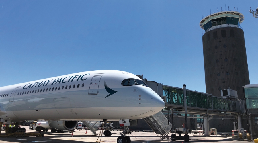 El Airbus A350-1000 de Cathay Pacific llega a Barcelona