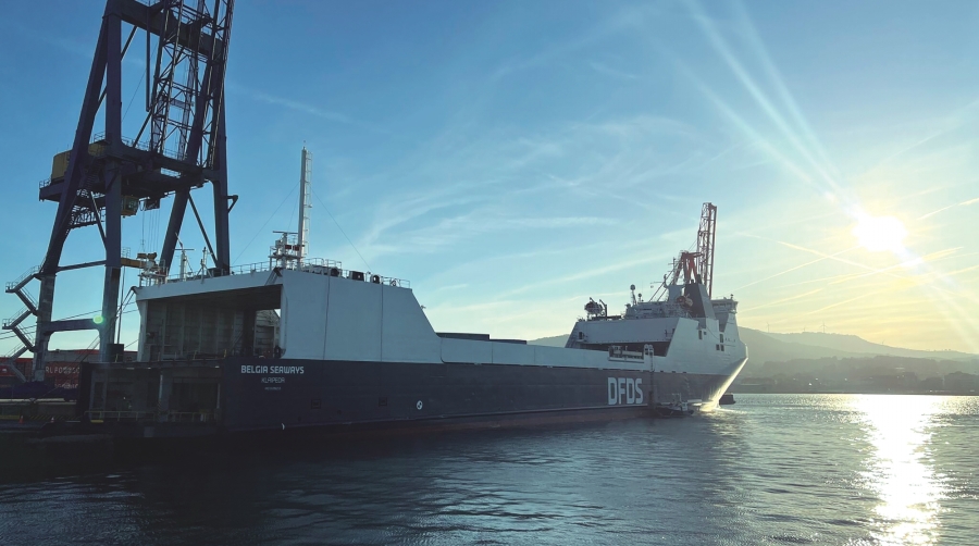 DFDS arranca su nueva línea para conectar Róterdam con el Puerto de Vilagarcía
