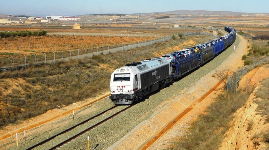 Adif inicia los tr&aacute;mites para adecuar el tramo Sagunto-Teruel-Zaragoza a los trenes de mercanc&iacute;as de 750 metros