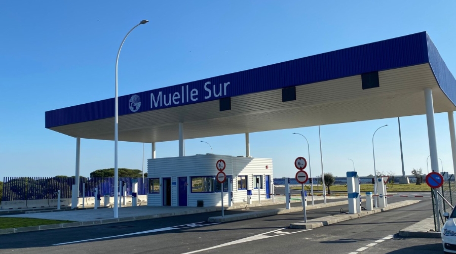 El Muelle Sur del Puerto de Huelva pone en marcha sus nuevas instalaciones para el control de accesos e inspecci&oacute;n portuaria.