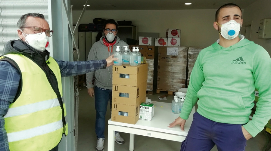 FVET distribuye 17.000 mascarillas a empresas de transporte para los conductores profesionales