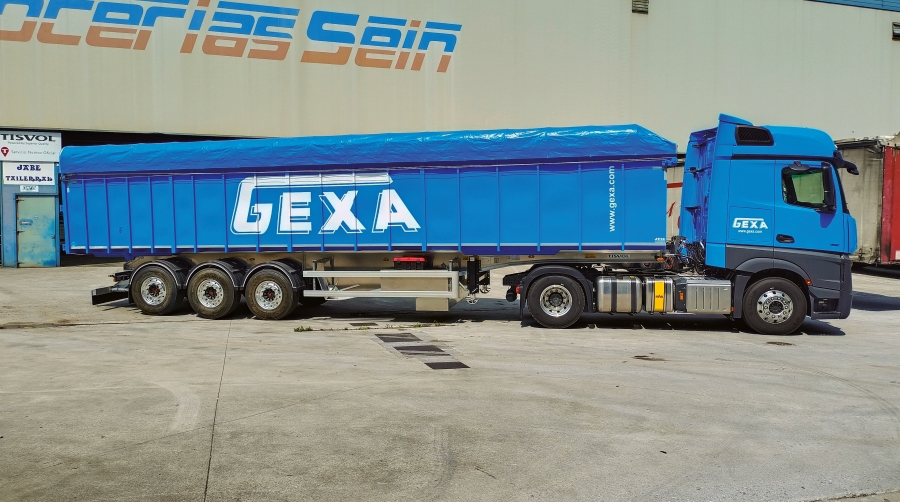 Nuevos camiones de piso móvil de Gexa para el transporte de graneles.