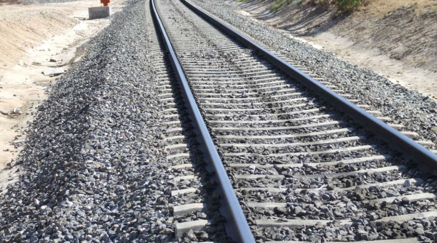 Fomento reduce su inversi&oacute;n hasta junio a la mitad condicionado por el &aacute;mbito ferroviario