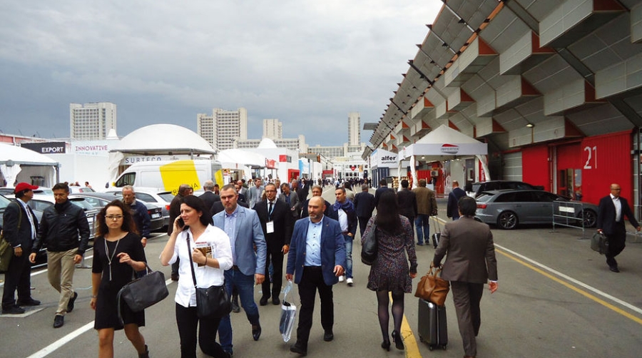 La log&iacute;stica participa en CERSAIE del buen momento que atraviesa el sector