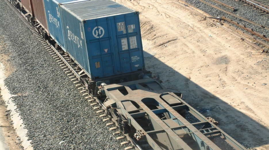 IRS y DB Schenker estudian operar en 2015 un tren regular directo entre China y Espa&ntilde;a