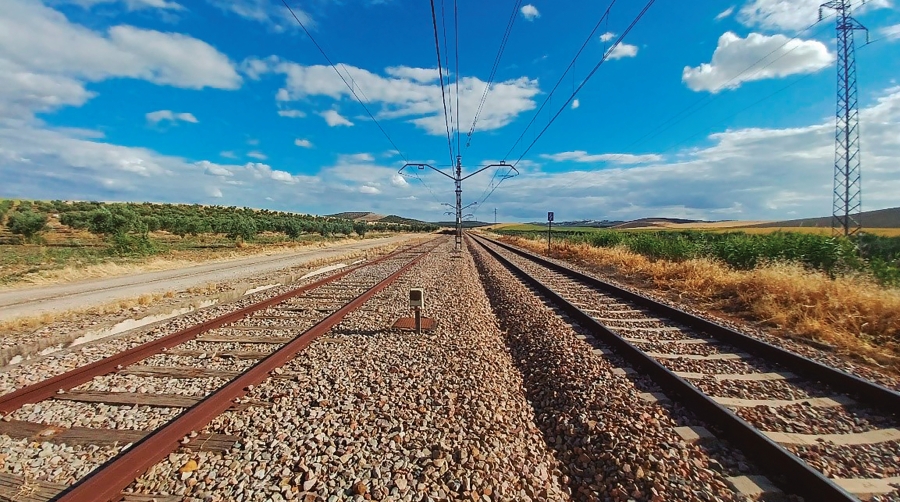Estas actuaciones cuentan con financiación europea de los fondos NextGenerationEU a través del Plan de Recuperación, para el desarrollo de la Autopista Ferroviaria Algeciras-Zaragoza.