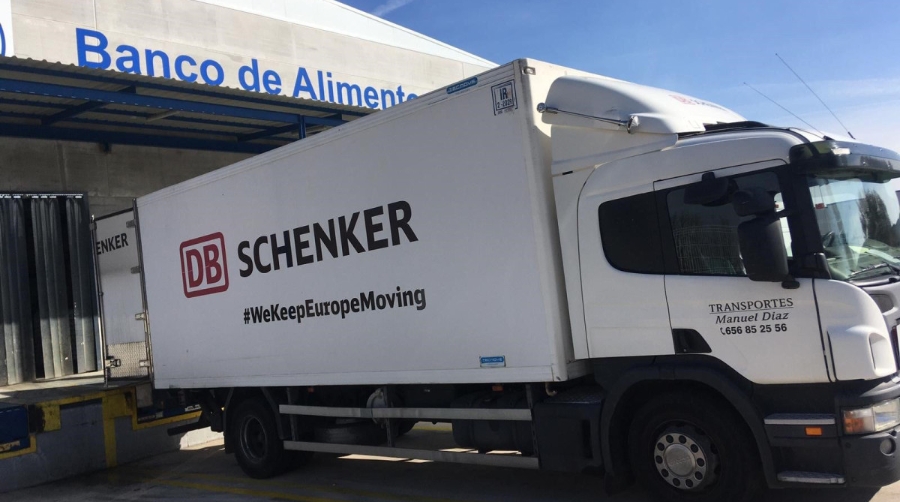DB Schenker impulsa sus env&iacute;os solidarios estas Navidades