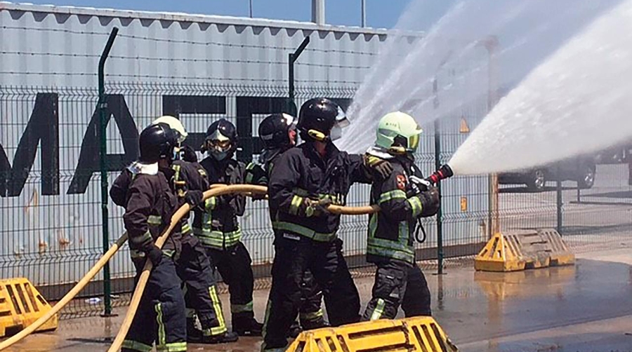 La Autoridad Portuaria de Ceuta actualiza y agiliza su capacidad de respuesta ante emergencias en el recinto portuario.