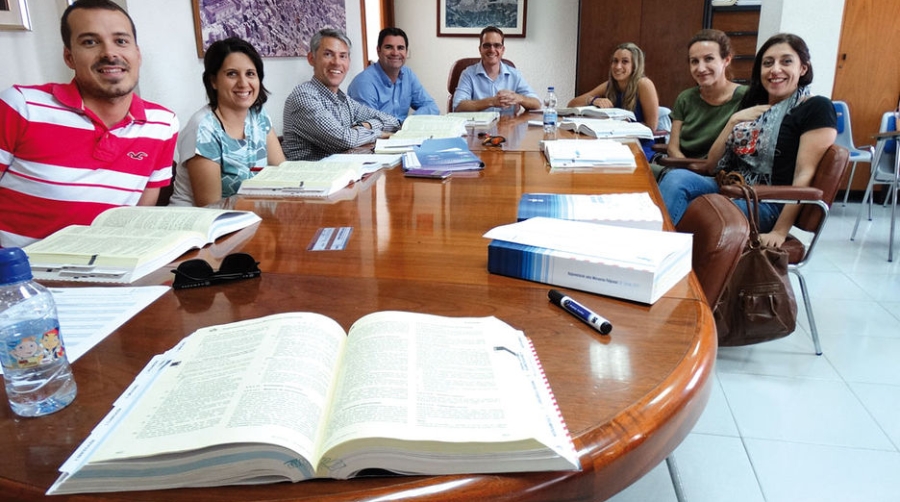 ATEIA Valencia imparte un curso sobre el transporte a&eacute;reo de mercanc&iacute;as peligrosas