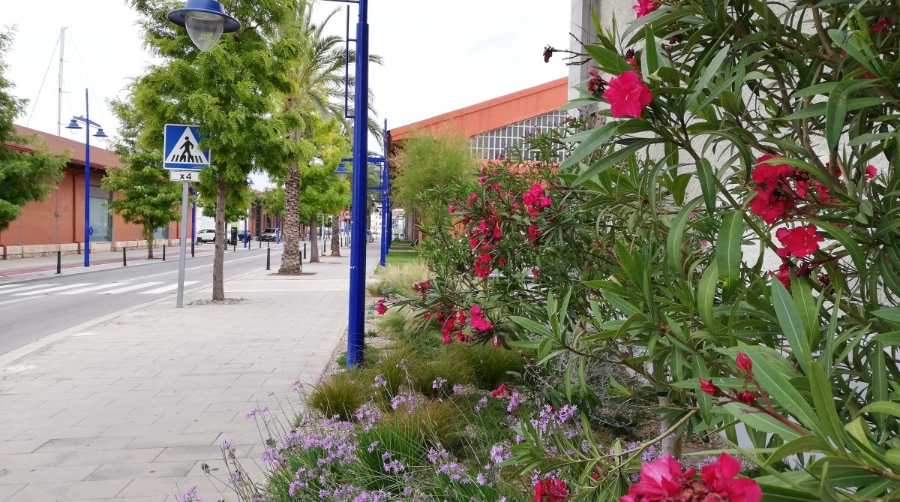 Port de Tarragona instala iluminaci&oacute;n LED en el Moll de Costa