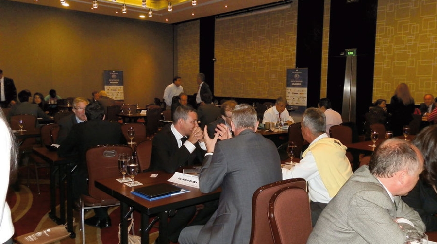 Primeras reuniones bilaterales, en Colombia