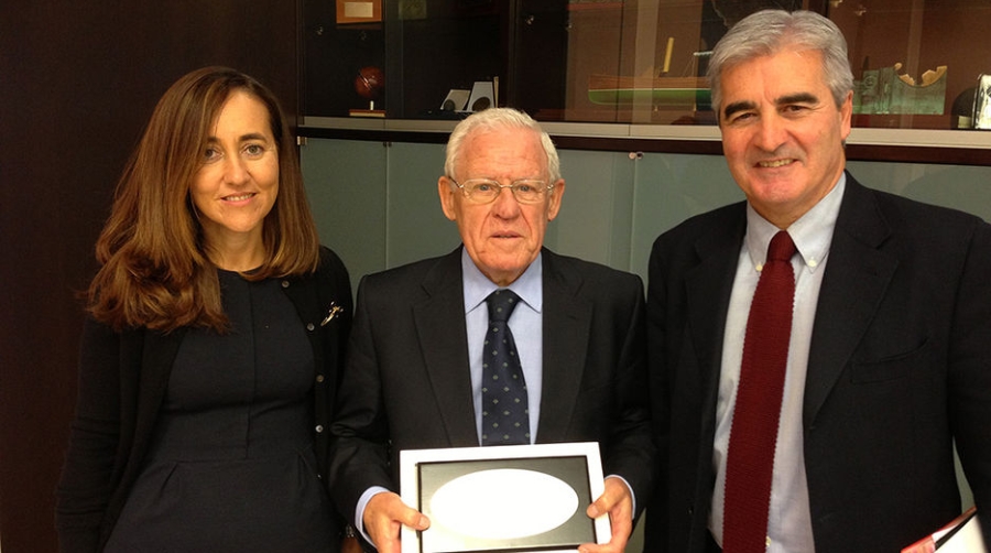 Despedida por jubilaci&oacute;n del Capit&aacute;n Mar&iacute;timo de Santander