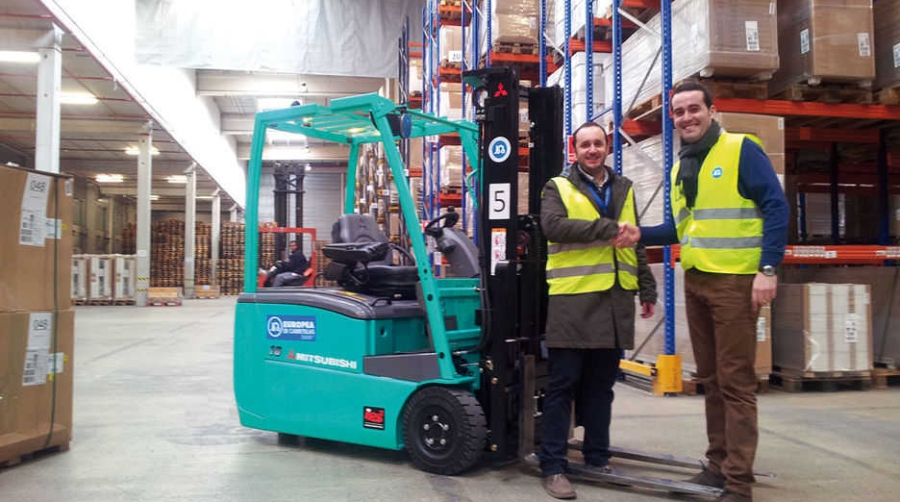 Europea de Carretillas entrega el nuevo modelo el&eacute;ctrico EDIA a In Side Logistics