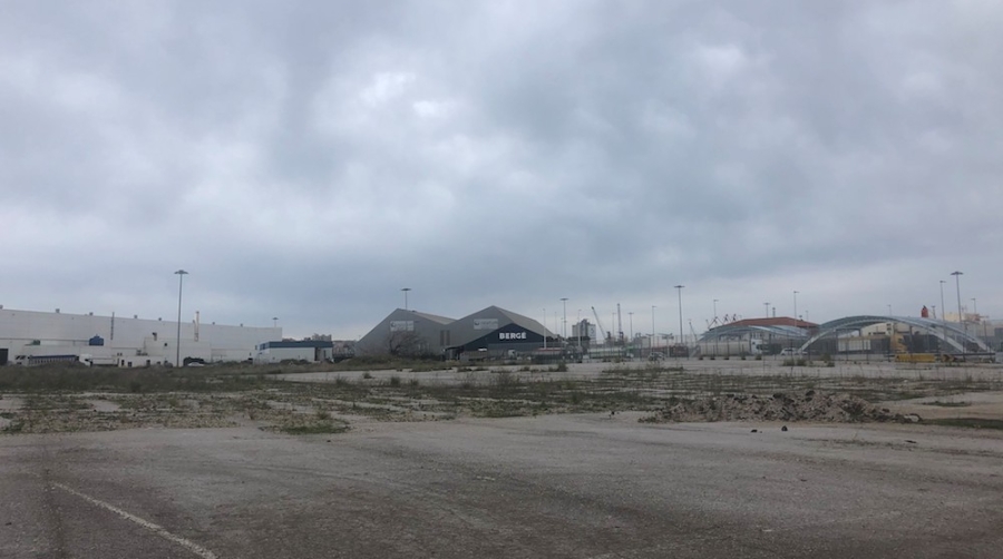 La AP de Santander licita una parcela de 60.000 m2 para un parking de veh&iacute;culos nuevos