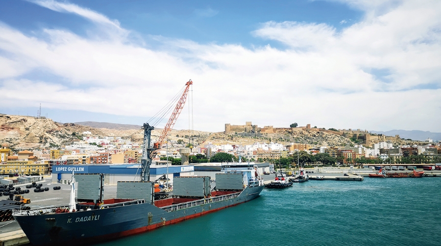 El Puerto de Almer&iacute;a inicia el a&ntilde;o con un aumento del 64% en el tr&aacute;fico de contenedores