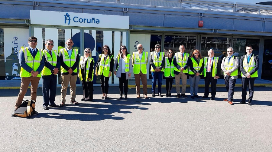 Los profesionales chilenos han destacado el potencial de Punta Langosteira como enclave estratégico para el área metropolitana de A Coruña y el conjunto de España.