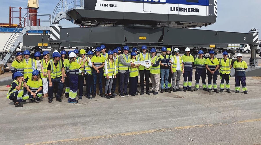 Bergé acelera el proceso de recepción de grúas nuevas en puertos clave como son Bilbao y Tarragona.