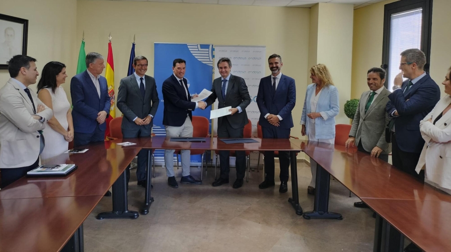 El acuerdo busca el diseño y planificación de un conjunto de medidas que faciliten la transición energética del entorno portuario