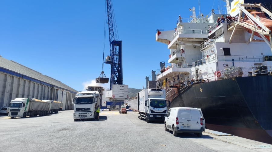 El Puerto de Marín expermienta un ligero crecimiento entre enero y julio