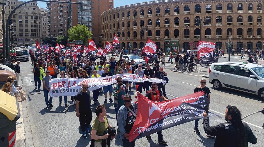 A la manifestación en Valencia le seguirán otras movilizaciones en Madrid y Barcelona.