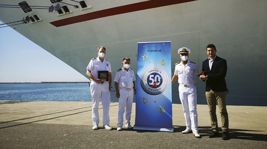 Carnival Cruise Line prevé cinco escalas en el Puerto de Valencia en 2023