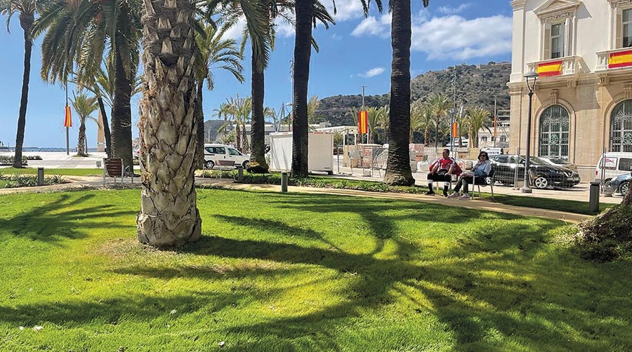 La AP de Cartagena habilita una zona de esparcimiento en la Plaza Héroes de Cavite