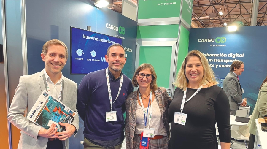 Desde la izquierda, Rodrigo Ferraro, business development manager; Raúl Fernández, BDM; Nuria Fuentes, marketing &amp; communications; y Verónica Rodríguez, marketing manager, de CargoON. Foto E.M.