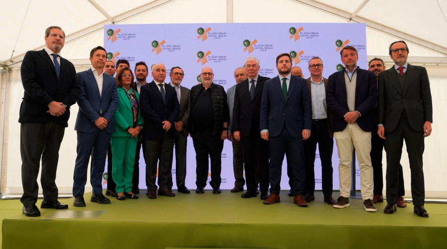 DHL Supply Chain, propietario y futuro operador y usuario de PCI Norte, contribuirá desde esta ubicación al desarrollo económico, social y laboral de la región, donde ya emplea a 1.500 personas.