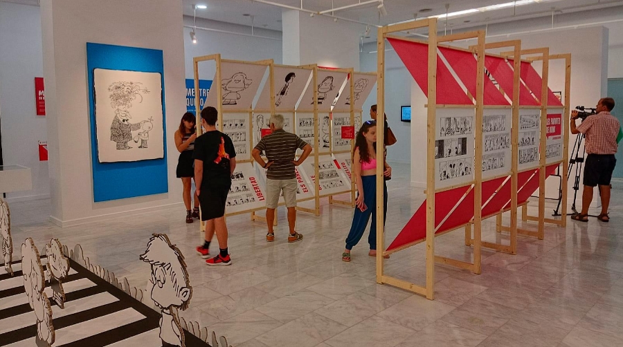 La muestra sobre Quino, que ya ha recorrido València, Gandia y Alcalá de Henares, está siendo todo un éxito tal y como atestiguan las 53.000 personas que ya la han disfrutado.