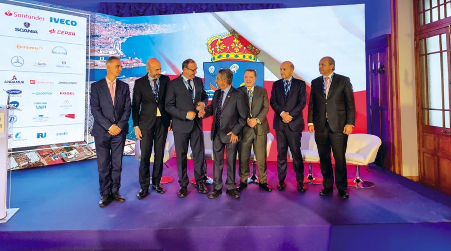 El transporte internacional por carretera se abre a una nueva etapa legal, tecnológica y energética