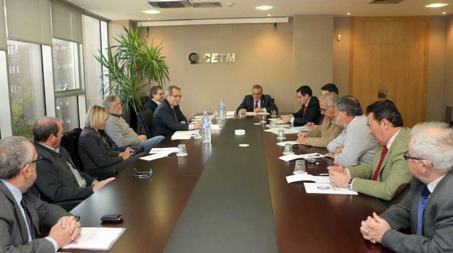 Diez asociaciones de Conetrans conforman CETM Frigor&iacute;ficos