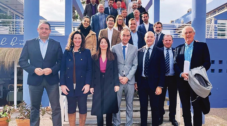 El patronato de la Fundación Bahía Almeriport con el nuevo presidente, Jesús Posadas