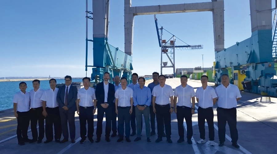 La Autoridad Portuaria de Alicante recibe a una delegación institucional y empresarial de Yunfu para fortalecer oportunidades de negocio entre España y China.
