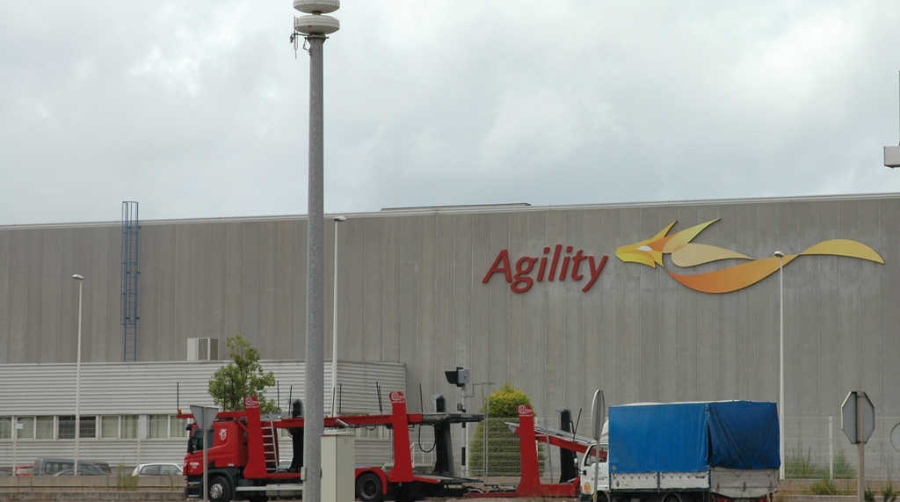 Instalaciones de Agility en la ZAL del Puerto de Barcelona. Foto E. Garc&iacute;a.