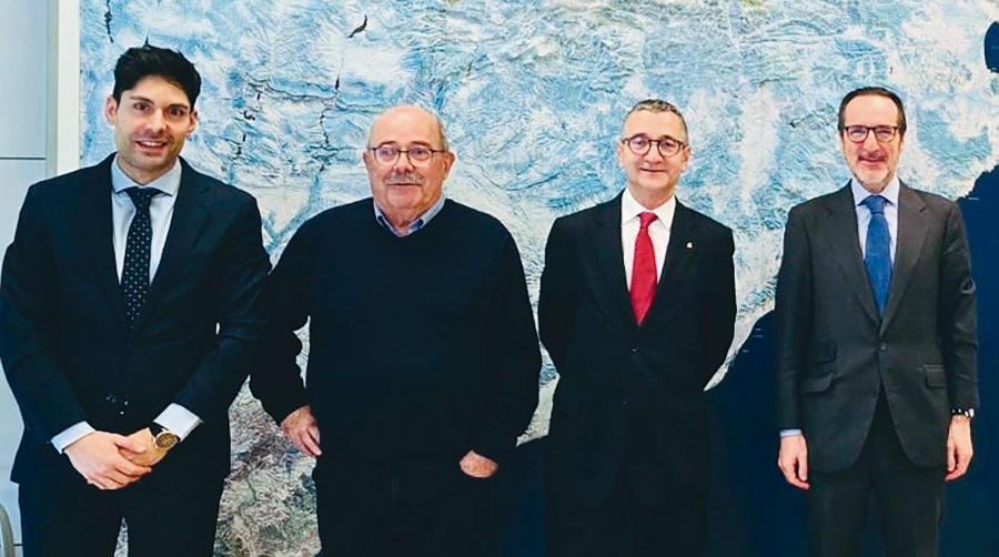 Durante el encuentro con los representantes de la Generalitat, Aranda ha destacado la solidez del tejido productivo catalán y, en particular, la del sector logístico.