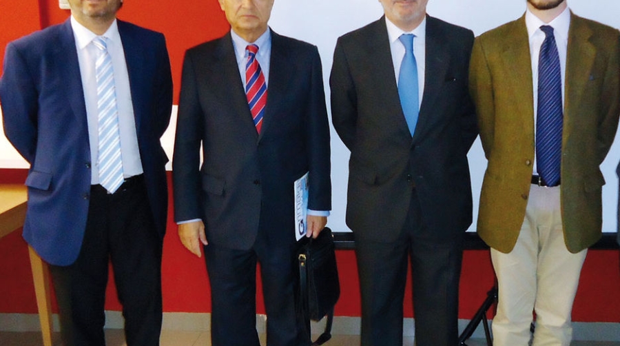 Grimaldi Lines presenta la competitividad de sus Autopistas del Mar a los transportistas catalanes