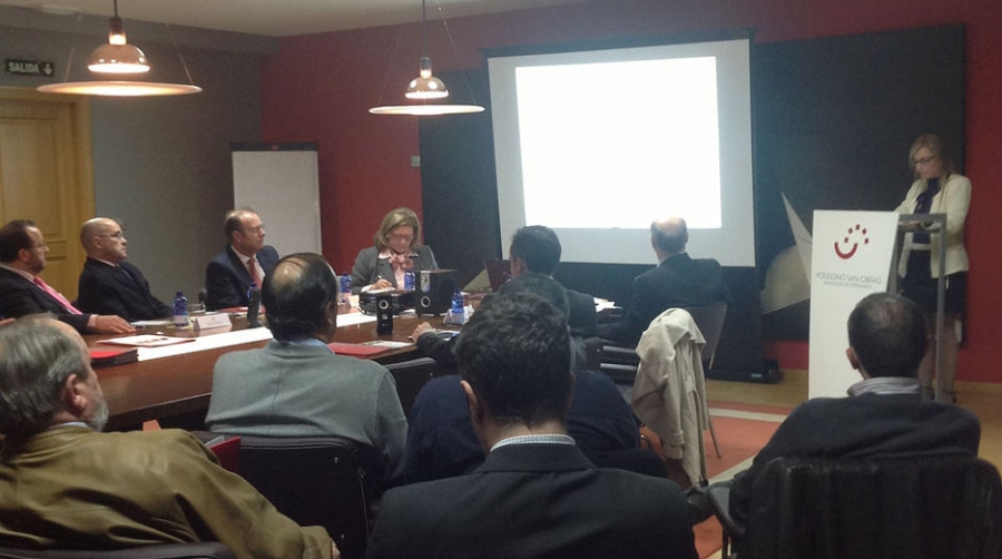 El Puerto de Vilagarc&iacute;a se presenta en Ourense con el ferrocarril y los contenedores como grandes bazas