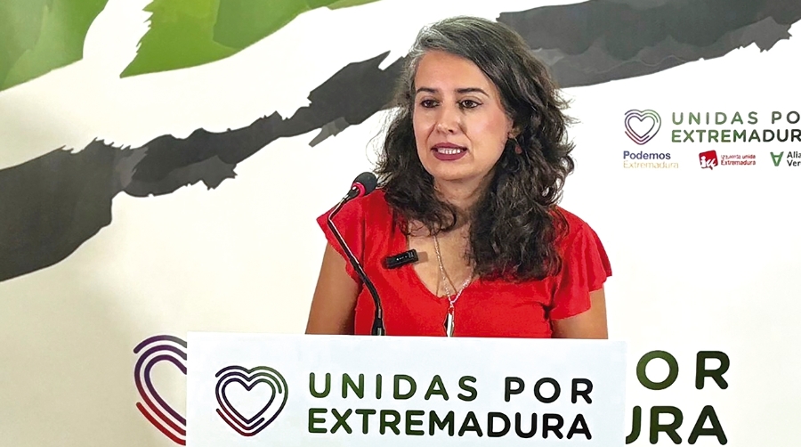 Irene de Miguel, candidata a la Junta de Unidas por Extremadura.