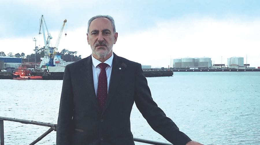 José Manuel Cores Tourís destaca la creciente diversificación del puerto.