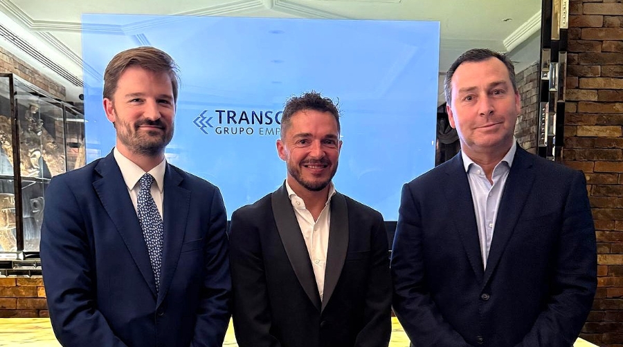 Jaime Martínez, director general de Promoción Económica e Industrial de la Comunidad de Madrid; Alfonso Cordero, presidente de Grupo Transcoma; y Gustavo Santana, presidente de Puertos del Estado.
