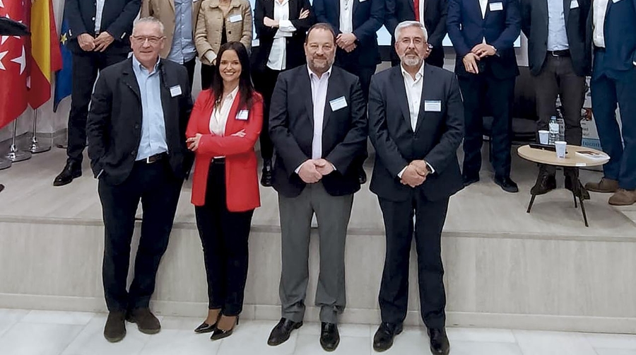 TuComex aborda el comercio internacional en el Salón del Profesional 2024