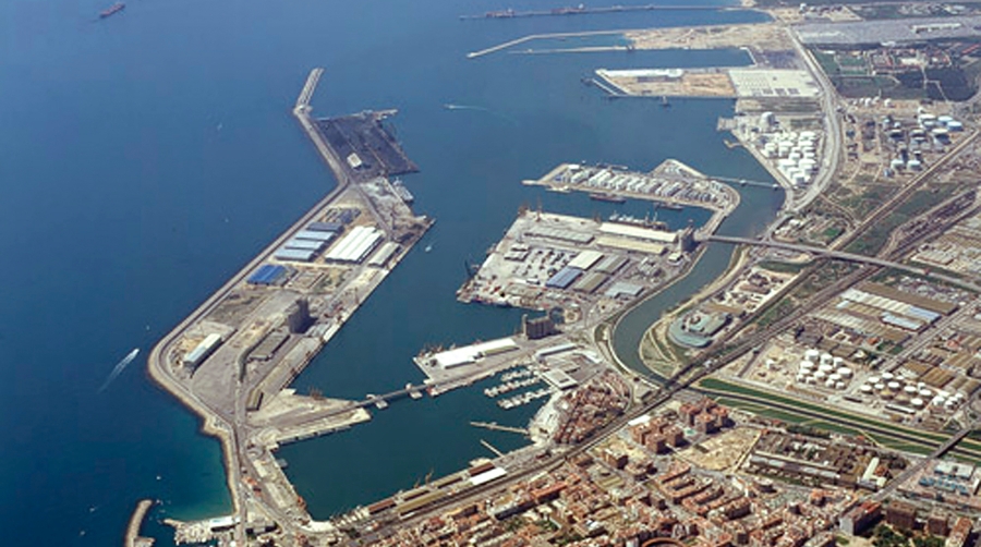 Port de Tarragona, 150 a&ntilde;os: favor real, guerra y petroqu&iacute;mica