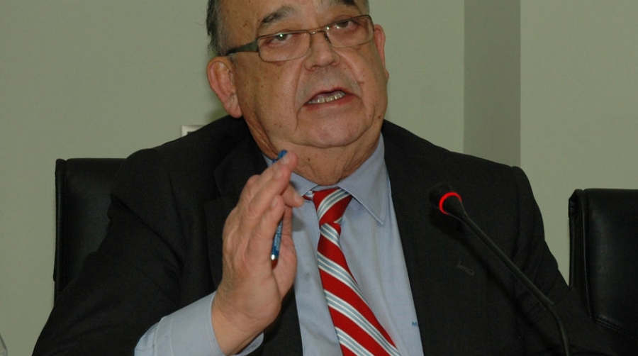 Montero alaba la actitud &ldquo;inteligente, receptiva y resolutiva&rdquo; de la ministra de Fomento