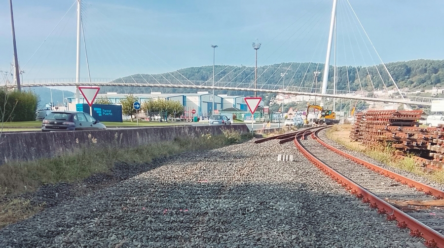 La AP de Ferrol ultima la conexión ferroviaria entre el puerto interior y el exterior
